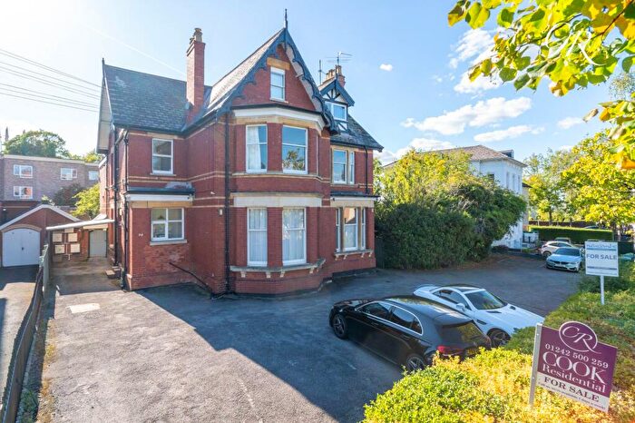 1 Bedroom Apartment For Sale In St. Georges Road, Cheltenham, GL50