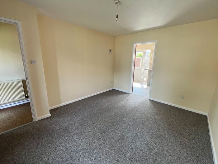 2 Bedroom Terraced House To Rent In Maple Close, Wincanton, BA9