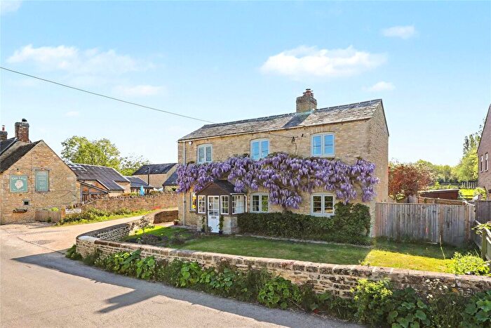 3 Bedroom House To Rent In Wendlebury, Bicester, Oxfordshire, OX25