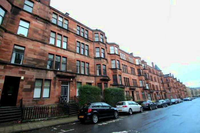 3 Bedroom Flat To Rent In Kersland Street, Glasgow, G12