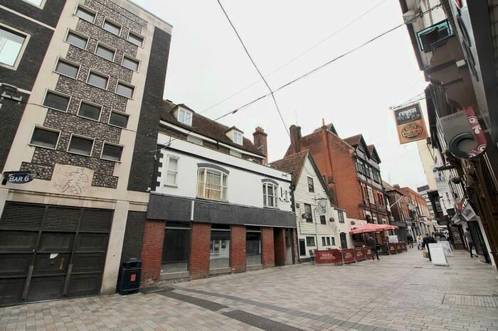 1 Bedroom Flat To Rent In Bank Street, Maidstone, ME14