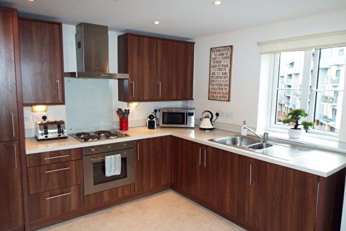 2 Bedroom Flat To Rent In Medway Wharf Road, Tonbridge, TN9