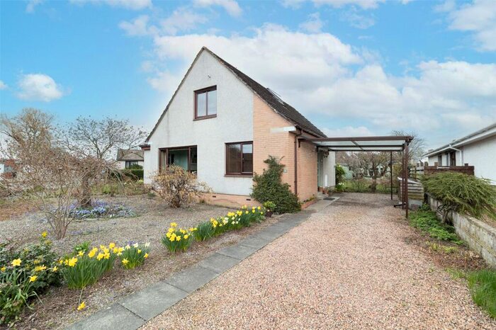 3 Bedroom Detached House For Sale In Ordie Place, Luncarty, Perth, PH1
