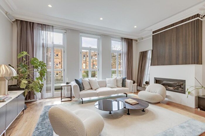 5 Bedroom Terraced House To Rent In Primrose Gardens, Belsize Park, NW3