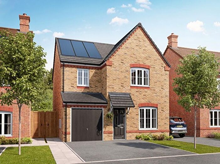 4 Bedroom Detached House For Sale In Desborough Road, Rothwell, Kettering, NN14