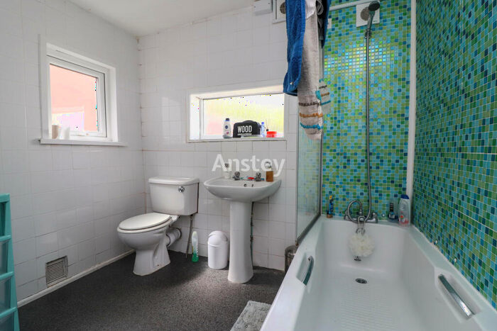 4 Bedroom Terraced House To Rent In Southcliff Road, Southampton, SO14