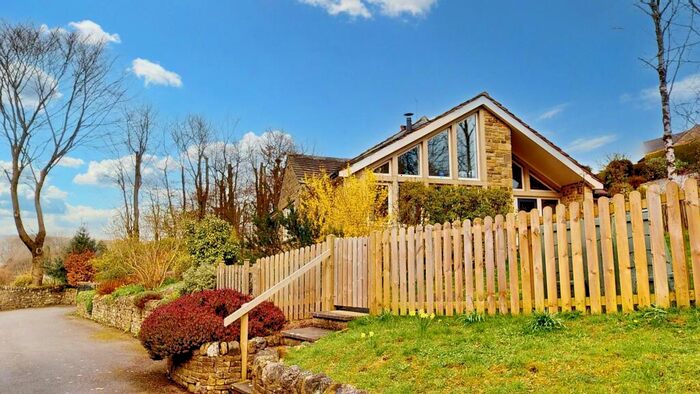 3 Bedroom Detached Bungalow For Sale In Belle Hill, Raines Lane, Grassington, BD23