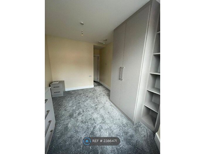 1 Bedroom Flat To Rent In Gosbrook Road, Caversham, Reading, RG4