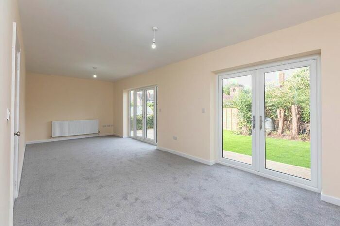 2 Bedroom Semi-Detached Bungalow For Sale In Church Lane, Featherstone, Pontefract, WF7