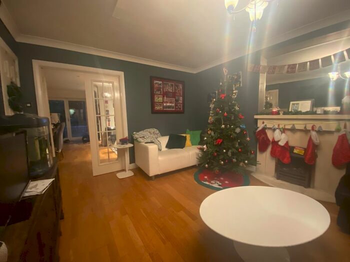 3 Bedroom Terraced House To Rent In Booker Place, High Wycombe, HP12