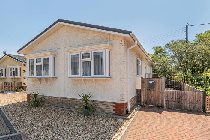 2 Bedroom Park Home For Sale In Rookery Drove, Beck Row, Bury St Edmonds, Suffolk, IP28