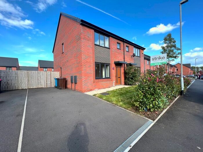 3 Bedroom Semi-Detached House To Rent In Levens Street, Salford, M6