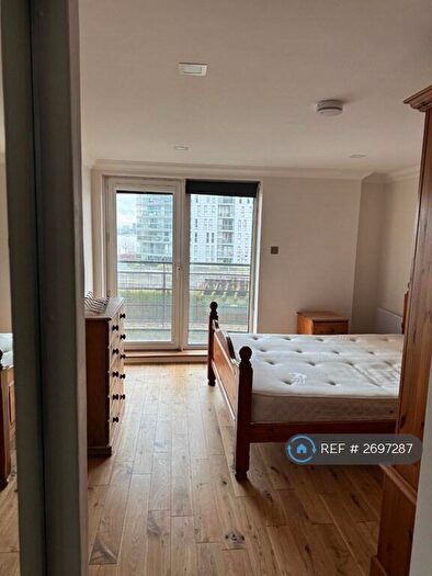 2 Bedroom Flat To Rent In Glaisher Street, London, SE8