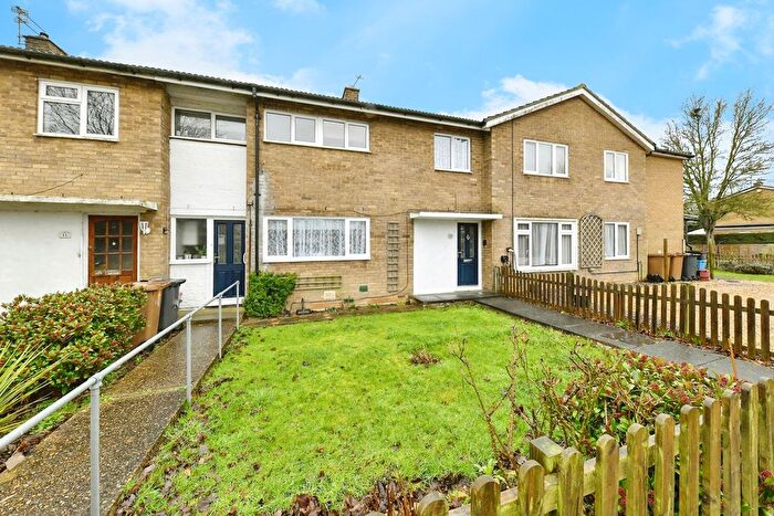 3 Bedroom Terraced House For Sale In Manor View, Stevenage, Hertfordshire, SG2