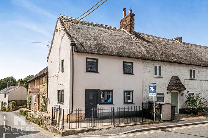 2 Bedroom End Of Terrace House For Sale In Dorchester Road, Dorchester, DT2