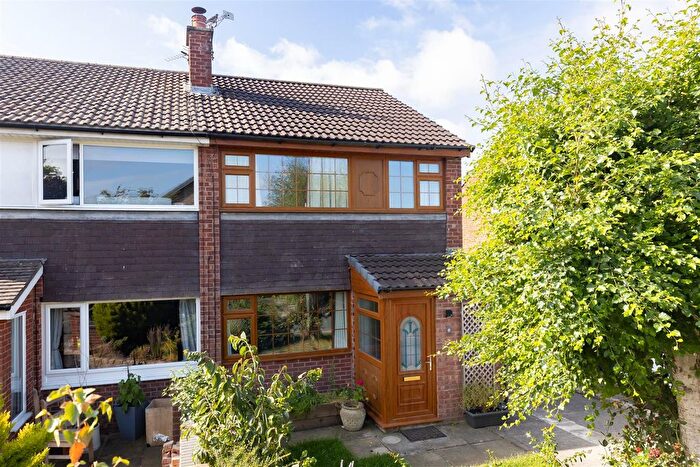3 Bedroom Semi Detached House For Sale In Ashtree Grove, Penwortham, Preston, PR1