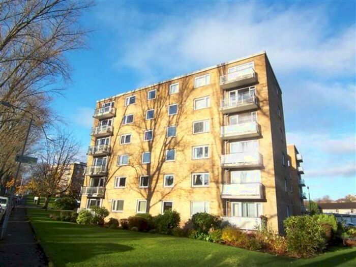 2 Bedroom Flat To Rent In Whittingehame Court, Kelvinside, Glasgow, G12