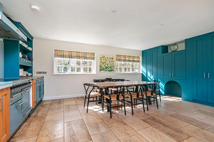 5 Bedroom Detached House For Sale In Chapel Lane, Easton, SO21