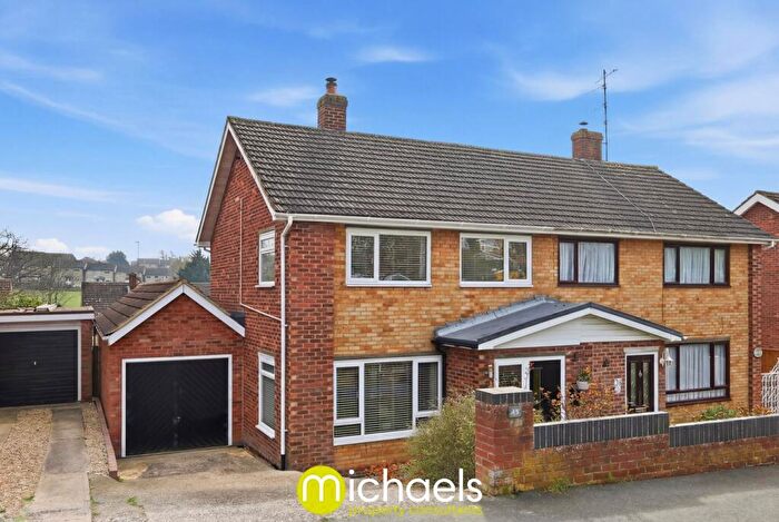 3 Bedroom Semi Detached House For Sale In Wesley Avenue, Colchester, Colchester, CO4