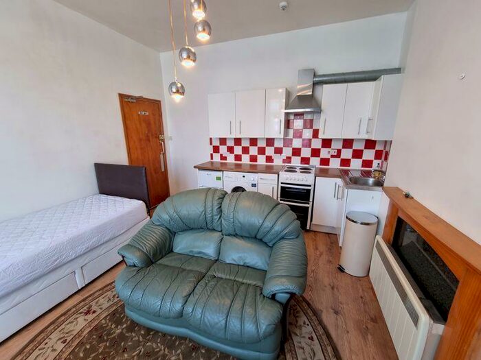 Studio To Rent In Podsmead Road, Gloucester, GL1