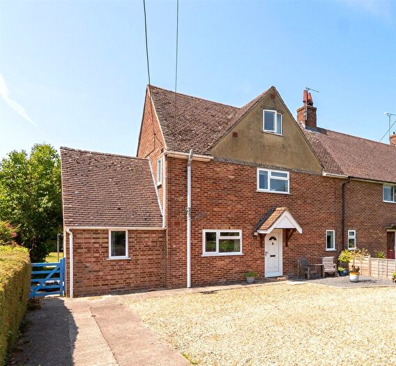 4 Bedroom Semi Detached House For Sale In Eastfields, Blewbury, Didcot, Oxfordshire, OX11