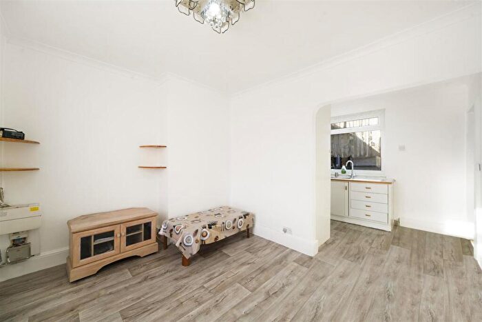 1 Bedroom Apartment To Rent In Watford Road, Wembley, HA0