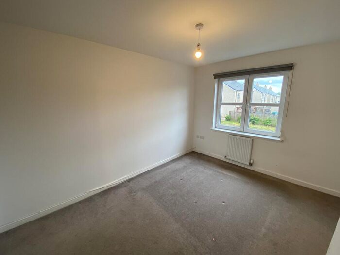 2 Bedroom Apartment To Rent In D Cocklerow Grove, Dalkeith, EH22
