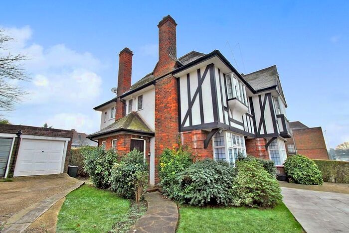 1 Bedroom Flat To Rent In Ossulton Way, Hampstead Garden Suburb, N2