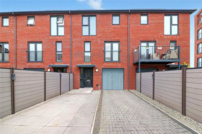3 Bedroom Terraced House For Sale In Taw Wharf, Sticklepath, Barnstaple, Devon, EX31