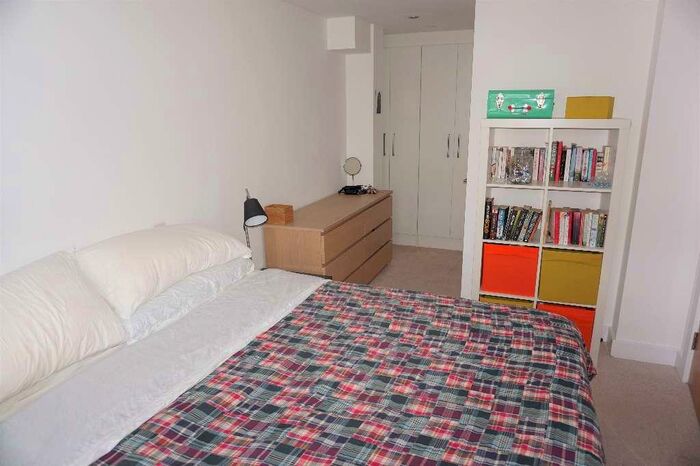 2 Bedroom Apartment To Rent In Leylands House, Leeds, LS9