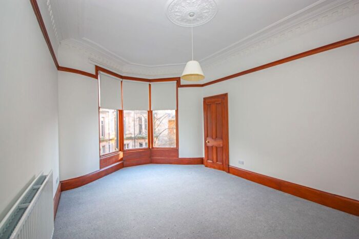 4 Bedroom Flat To Rent In Turnberry Road, Glasgow, G11