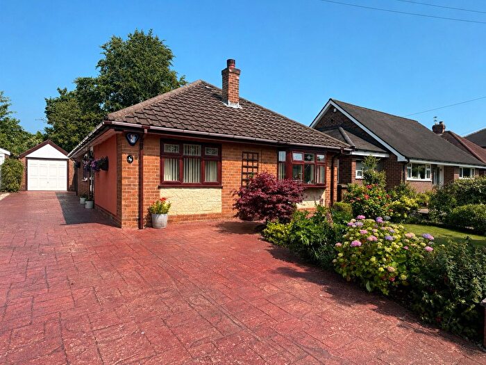 3 Bedroom Bungalow For Sale In Janice Drive, Fulwood, Preston, Lancashire, PR2