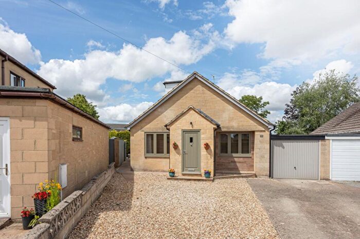 3 Bedroom Detached House For Sale In Busby Close, Stonesfield, OX29