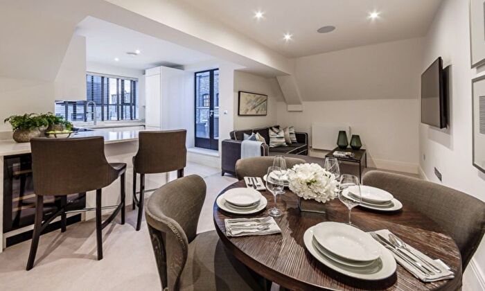 2 Bedroom Flat To Rent In Palace Wharf, Rainville Road, W6