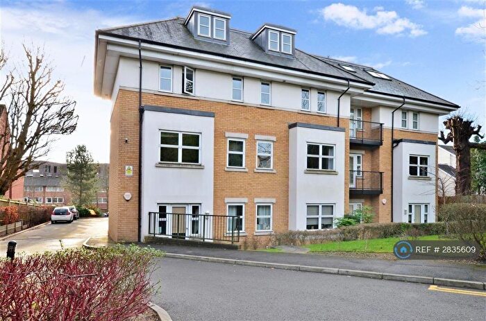 2 Bedroom Flat To Rent In Linkfield Lane, Redhill, RH1