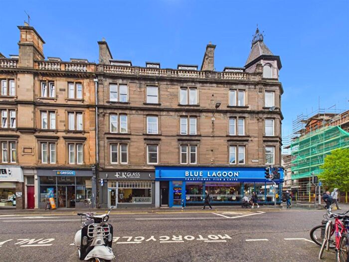 2 Bedroom Flat For Sale In Flat, Scott Street, Perth, PH1