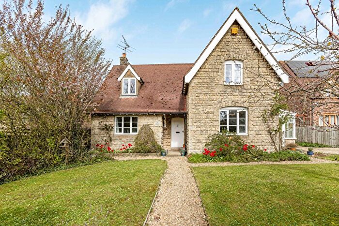 4 Bedroom Detached House For Sale In Beacon Lane, Haresfield, Stonehouse, GL10