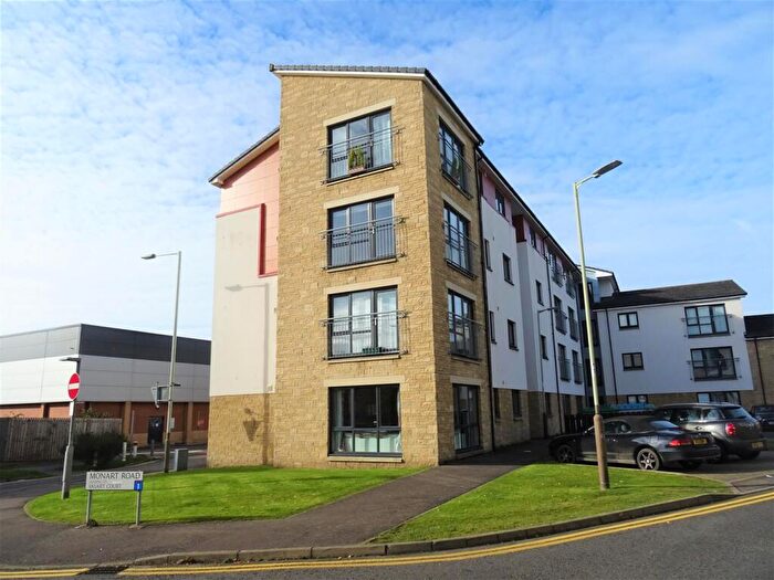 2 Bedroom Flat To Rent In Monart Road, Perth, PH1