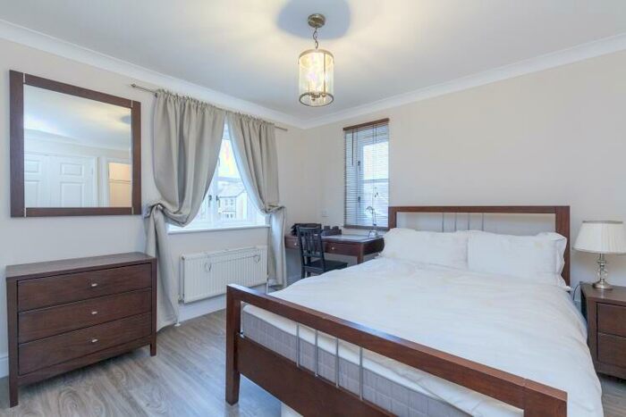 2 Bedroom Apartment To Rent In Ferry Road, Marston, OX3