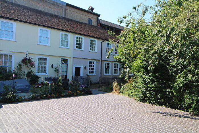 2 Bedroom Terraced House For Sale In Sir Isaacs Walk, Colchester, CO1