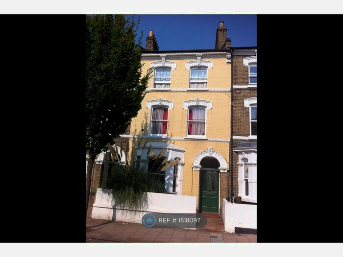 4 Bedroom Terraced House To Rent In Ferndale Road, London, SW4