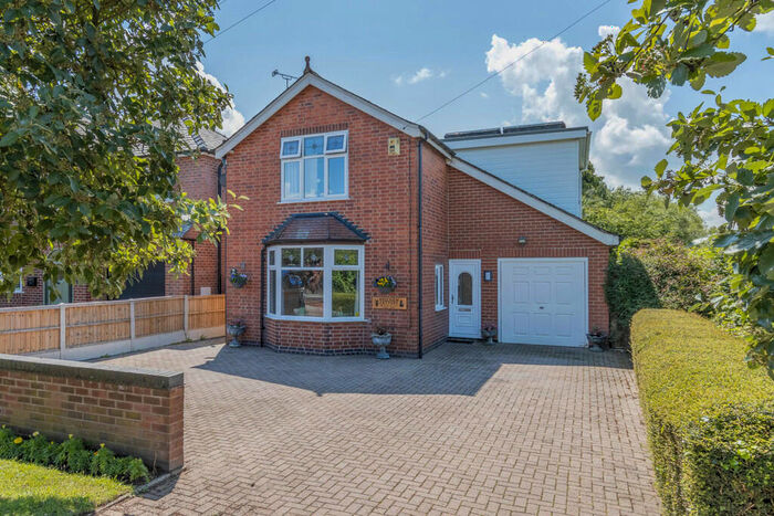 3 Bedroom Detached House For Sale In Henhurst Hill, Burton-on-Trent, DE13