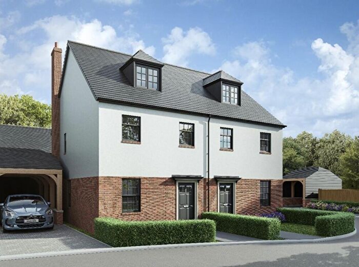 4 Bedroom Semi-Detached House For Sale In The Hawthorns, Ongar Road, Fyfield, CM5