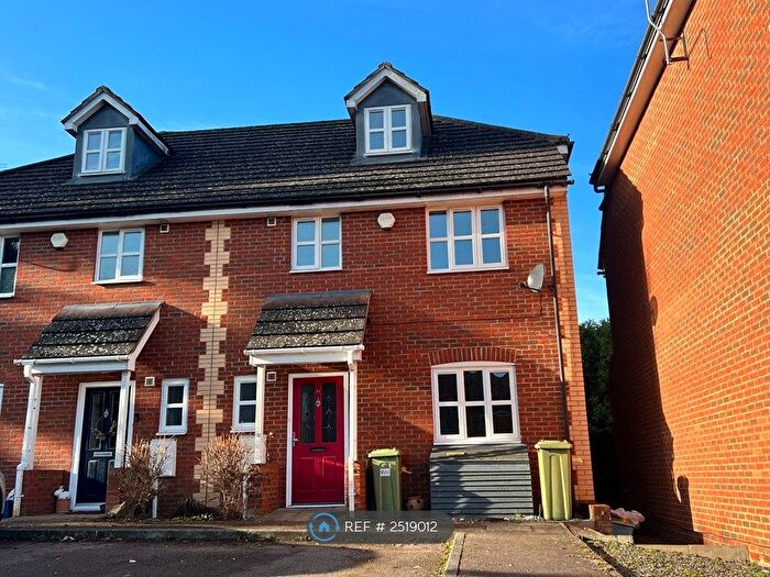 4 Bedroom Semi-Detached House To Rent In Walden Croft, Simpson, Milton Keynes, MK6