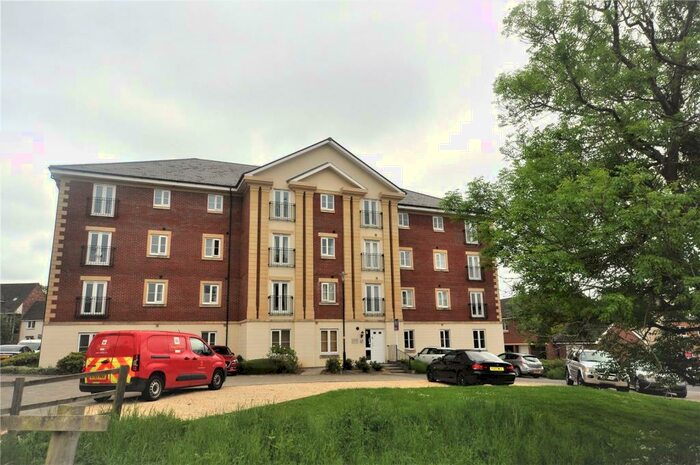 2 Bedroom Apartment To Rent In Brean Road, Swindon, Wiltshire, SN25