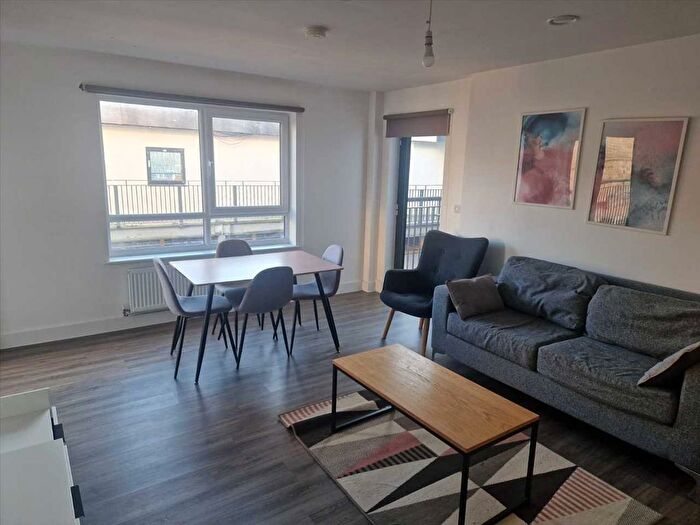 2 Bedroom Flat To Rent In Hurst Street, Liverpool, L1