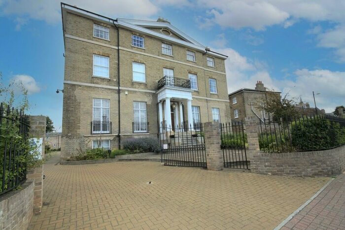 3 Bedroom Apartment For Sale In High Street, Chatteris, PE16
