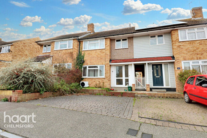 3 Bedroom Terraced House For Sale In Heath Drive, Chelmsford, CM2
