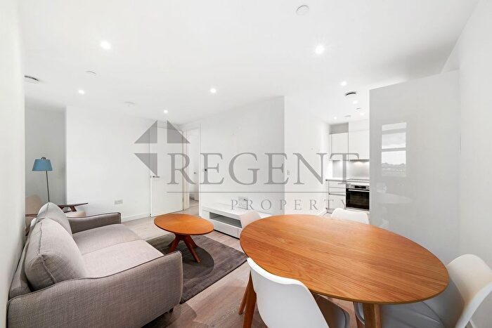 2 Bedroom Flat To Rent In City North East Tower, Finsbury Park, N4