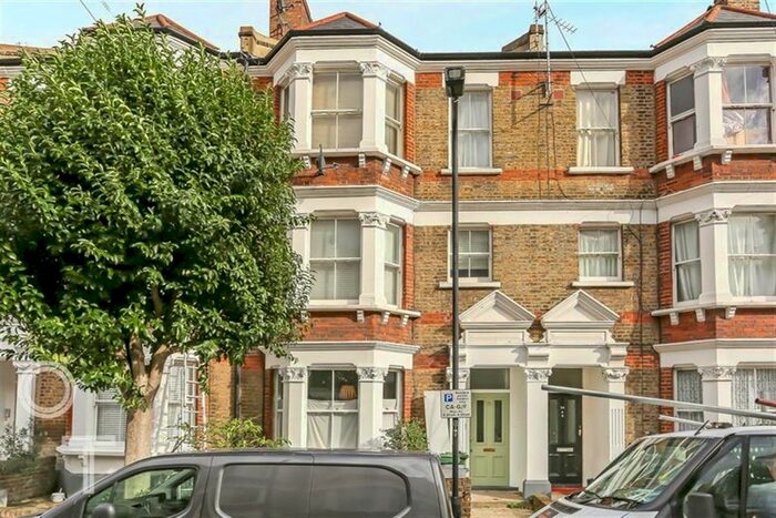 5 Bedroom Maisonette To Rent In College Place, London, NW1